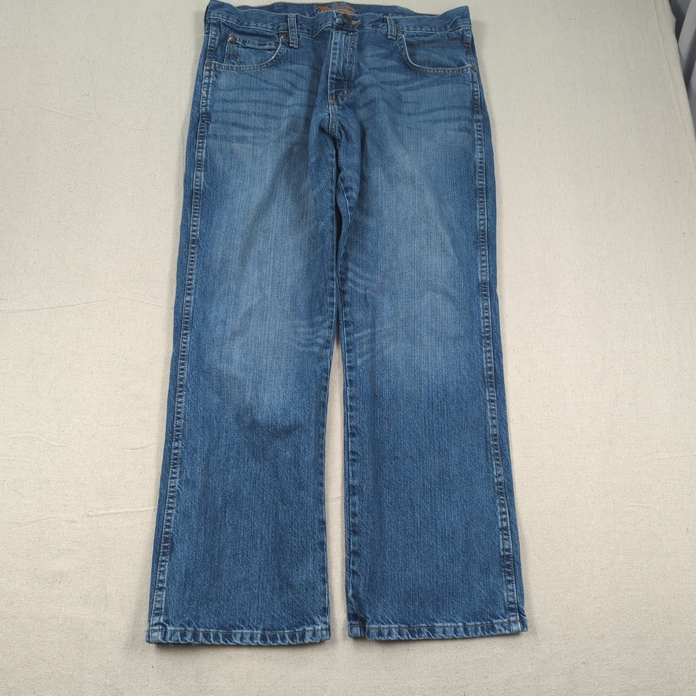 Wrangler Jeans Mens 36x30 Blue Retro Relaxed Boot Cut Western Cowboy